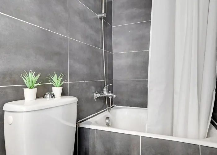 Bnbnova - Le Marais Republique *