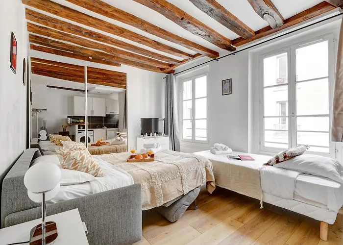 Bnbnova - Le Marais Republique * Paris