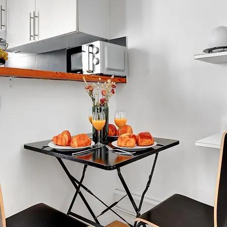 Bnbnova - Le Marais Republique Апартаменты Париж