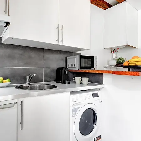 Апартаменты Bnbnova - Le Marais Republique