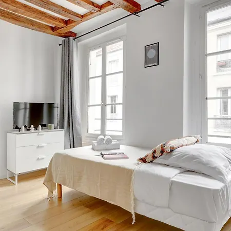 Bnbnova - Le Marais Republique 아파트 *